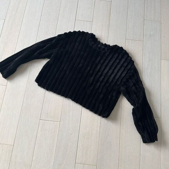 Black Zara Sweater - Picture 1 of 9